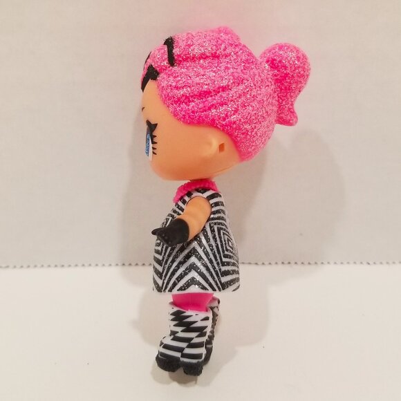 L.O.L. Surprise! Lights Glitter "Optical" Doll & Accessories, EUC - Picture 11 of 13